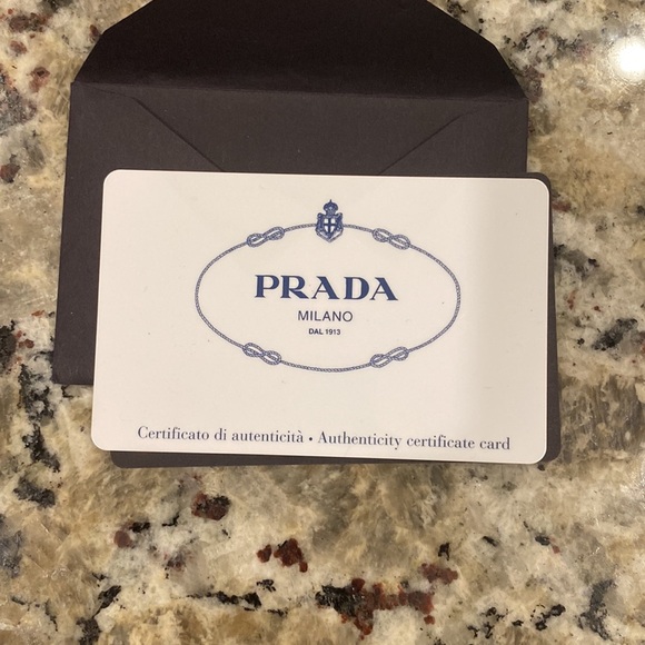 Prada Vitello Move Trifold Wallet Geranio Pink - Picture 14 of 15